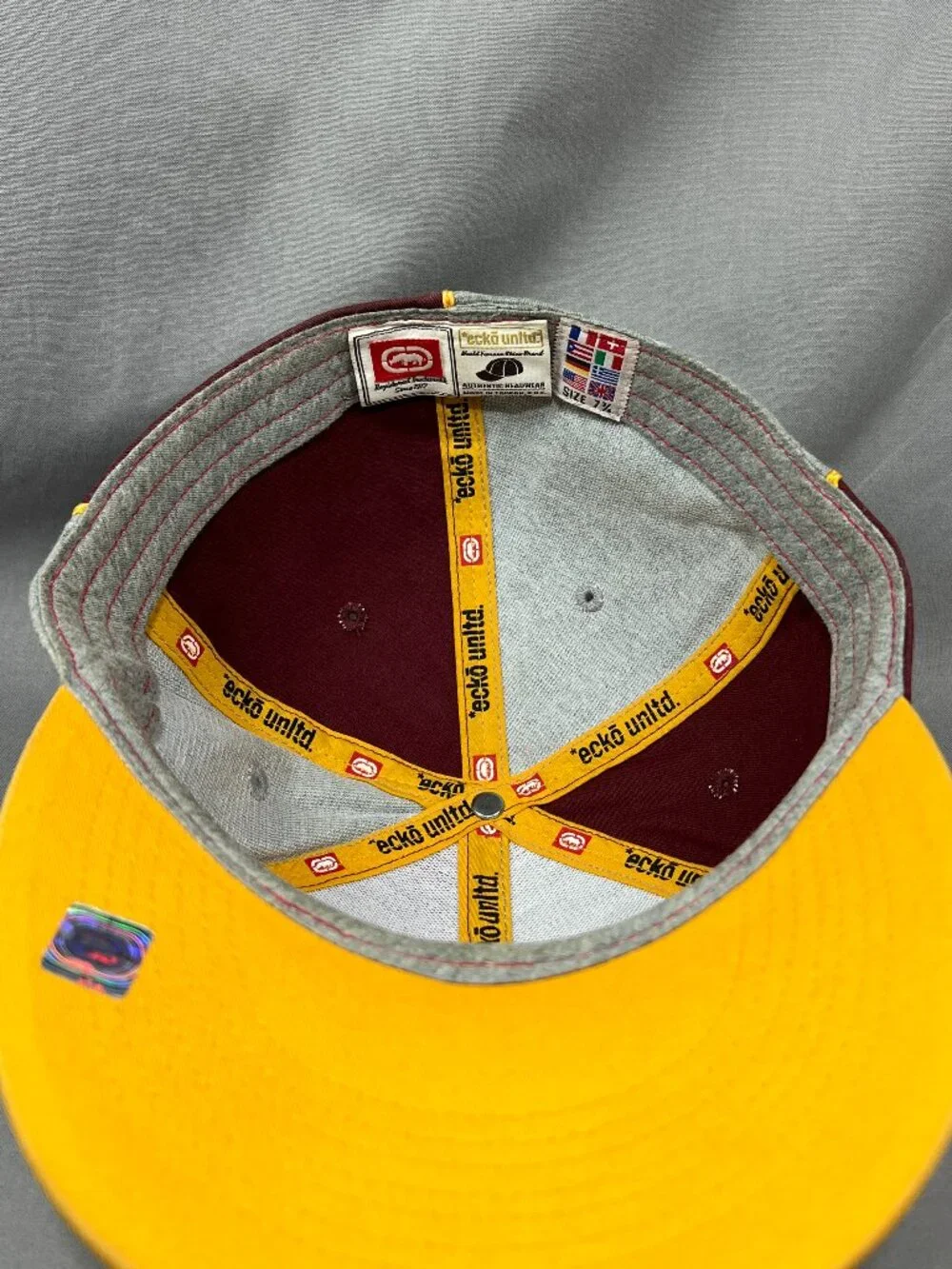 Vtg Ecko Unltd Pinwheel Fitted 7 3/4 Hat Maroon Streetwear Rhino Flag Tag Y2K